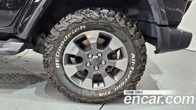 Jeep Wrangler JL 2.0 Overland Power Top 4Door - фото 4