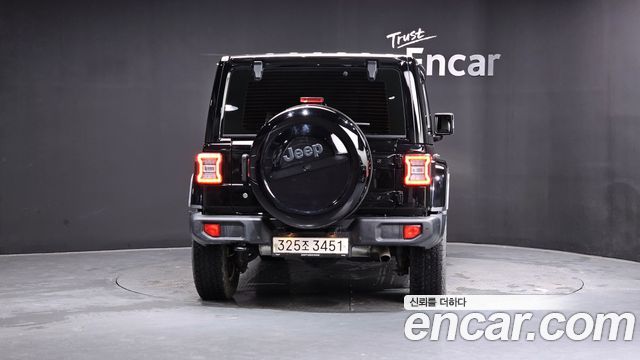 Jeep Wrangler JL 2.0 Overland 4Door - фото 3