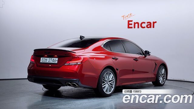 Genesis G70 2.0T Elite - фото 1