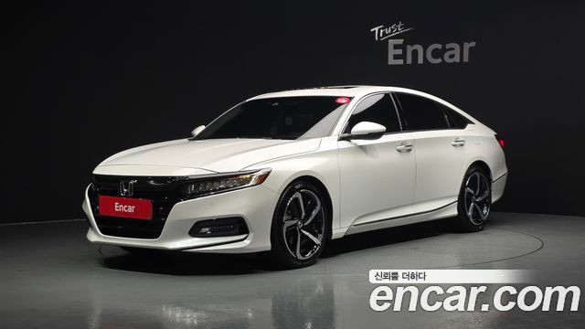 Honda Accord 10-го поколения 2.0 Turbo Sport - фото 0