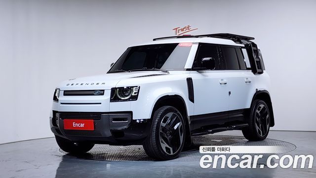 Land Rover Defender L663 110 P300 X-Dynamic SE - фото 0