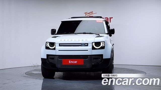 Land Rover Defender L663 110 P300 X-Dynamic SE - фото 2