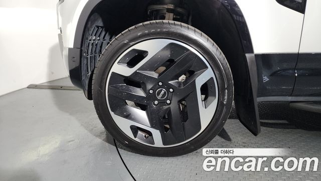 Land Rover Defender L663 110 P300 X-Dynamic SE - фото 4