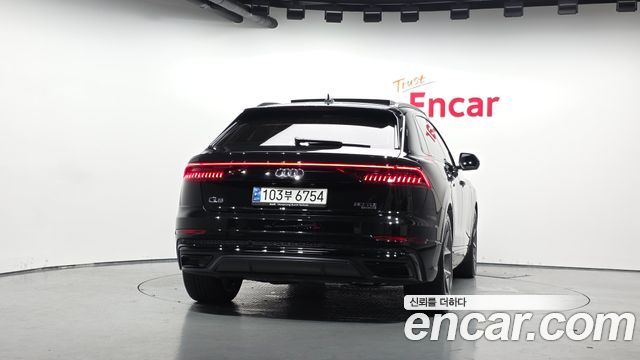 Audi Q8 50 TDI Quattro Premium - фото 3
