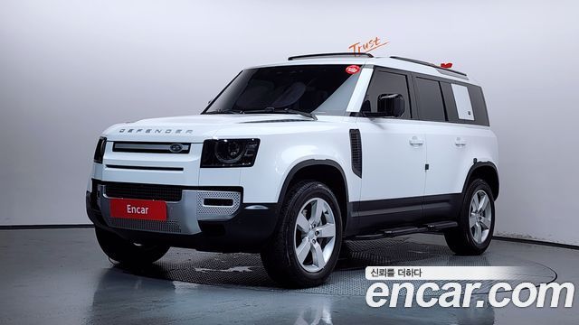Land Rover Defender L663 110 D300 HSE - фото 0