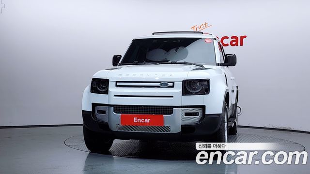 Land Rover Defender L663 110 D300 HSE - фото 2