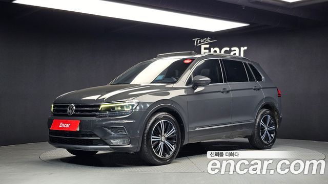 Volkswagen Tiguan 2-го поколения 2.0 TDI Prestige - фото 0