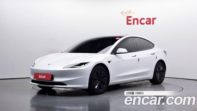 Tesla Model 3 Long Range AWD - фото 0