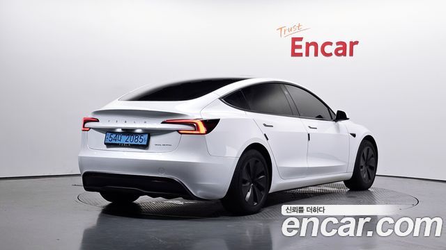 Tesla Model 3 Long Range AWD - фото 1