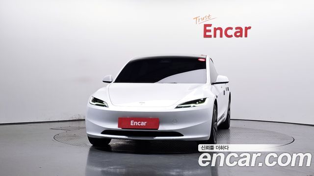 Tesla Model 3 Long Range AWD - фото 2