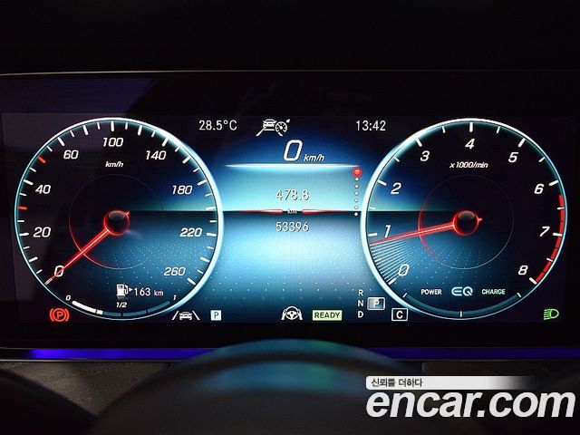 Mercedes-Benz E-Class W213 E350 4MATIC AMG Line - фото 3