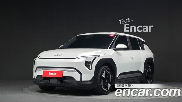 Kia EV3 Long Range 2WD AIr - фото 0