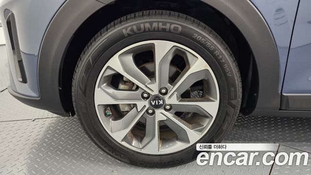 Kia Stonic 1.4 Prestige - фото 4