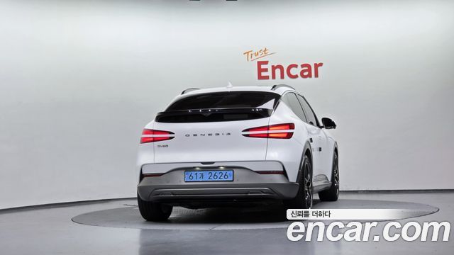 Genesis GV60 Standard - фото 3