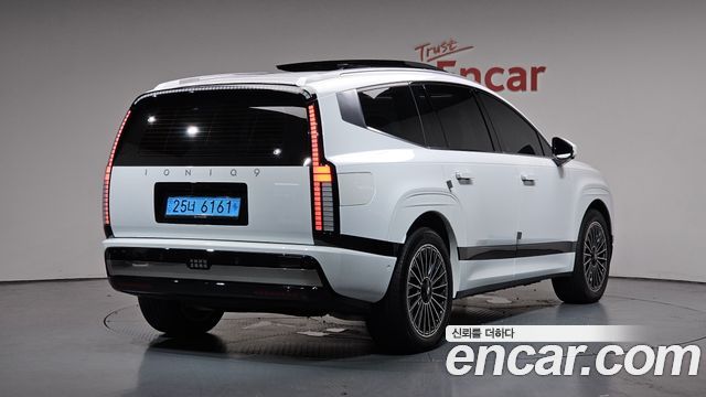 Hyundai Ioniq9 Performance Type AWD 7-Seater Calligraphy - фото 0