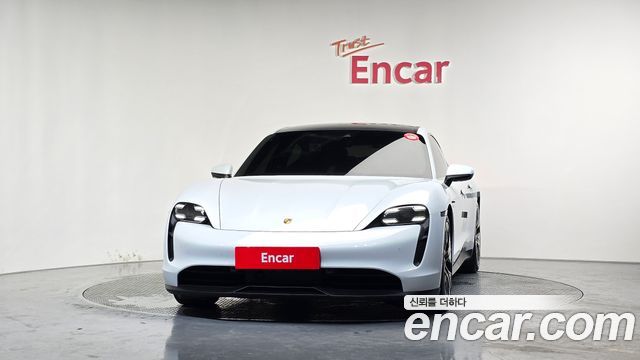 Porsche Taycan 4S - фото 2
