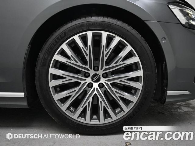 Audi A8 D5 55 TFSI Quattro Premium LWB - фото 4