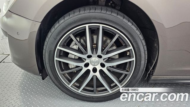 Maserati Ghibli 3.0 Diesel 3rd - фото 3