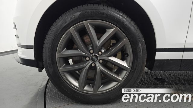 Land Rover Range Rover Velar 2.0 P400E Dynamic SE - фото 4