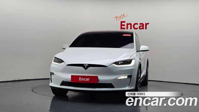 Tesla Model X AWD - фото 2