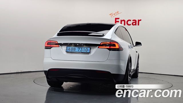 Tesla Model X AWD - фото 3