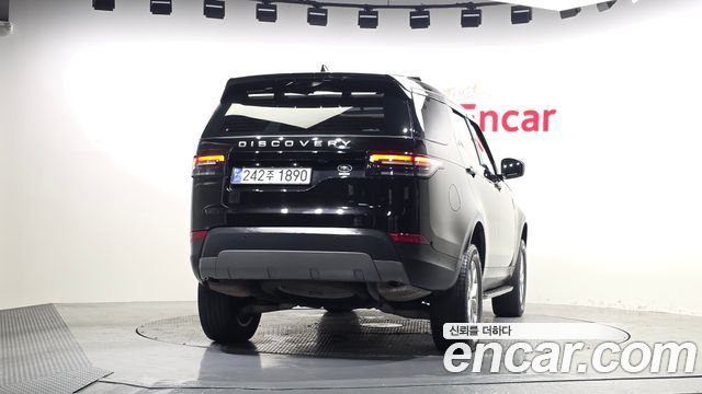 Land Rover Discovery 3.0 SD6 SE - фото 3