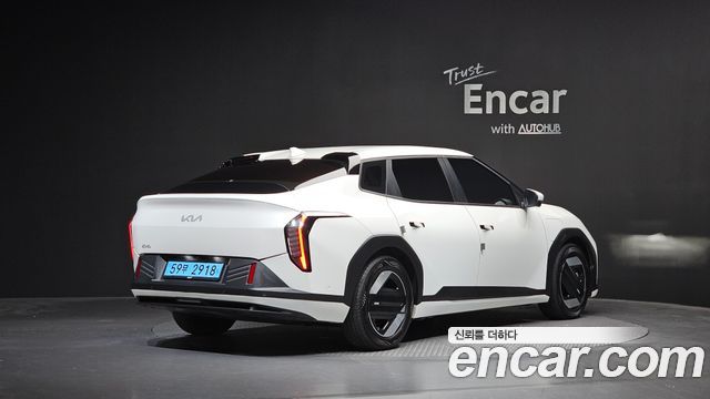 Kia EV4 Long Range 2WD Air - фото 1