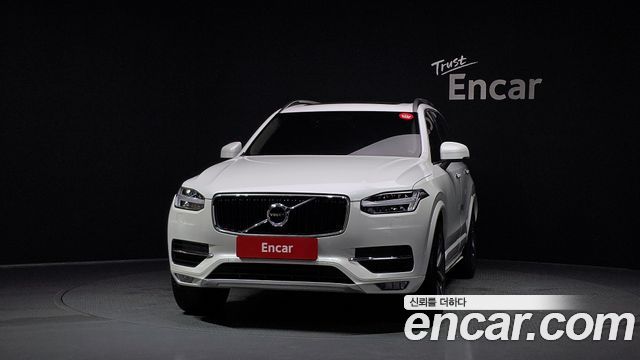 Volvo XC90 2-го поколения D5 Momentum - фото 2