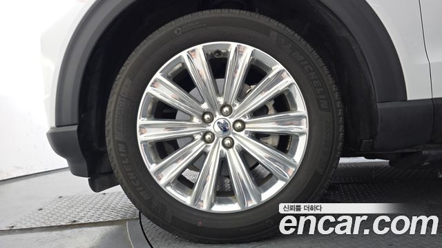 Ford Explorer 6-го поколения 2.3 LimIted 4WD - фото 4