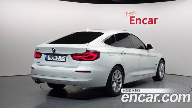 BMW Gran Turismo F34 GT 320d xDrive - фото 1