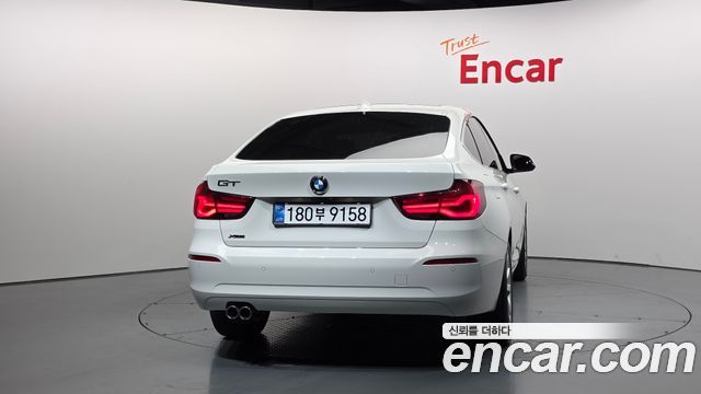 BMW Gran Turismo F34 GT 320d xDrive - фото 3