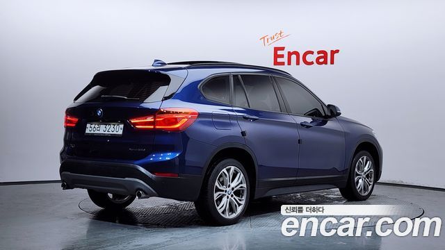 BMW X1 F48 xDrive 18d Joy - фото 1