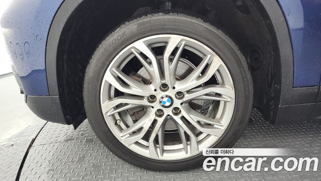 BMW X1 F48 xDrive 18d Joy - фото 4