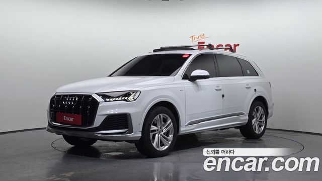 Audi Q7 45 TDI Quattro Premium - фото 0