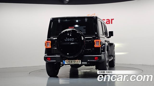 Jeep Wrangler JL 2.0 Overland 4Door - фото 3