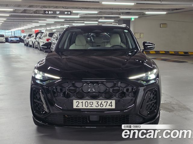 Audi Q5 40 TFSI Quattro S Line - фото 2