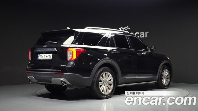Ford Explorer 6-го поколения 2.3 LimIted 4WD - фото 1