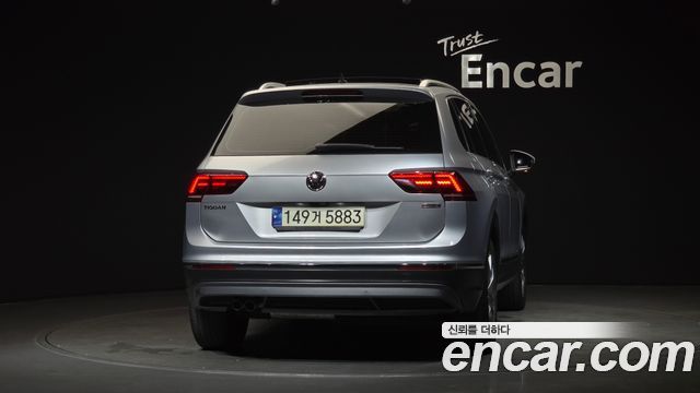 Volkswagen Tiguan 2-го поколения 2.0 TDI 4Motion Prestige - фото 3