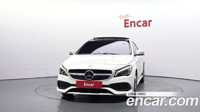 Mercedes-Benz CLA-Class C117 CLA220 AMG Line - фото 2
