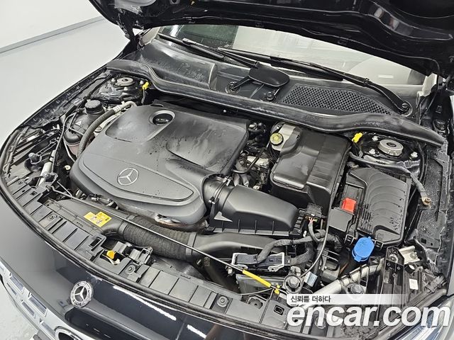 Mercedes-Benz GLA-Class X156 GLA220 - фото 4