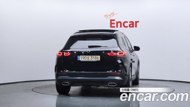 Mercedes-Benz GLA-Class H247 GLA250 4MATIC - фото 3