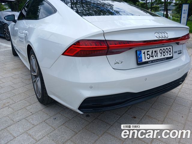 Audi A7 55 TFSI Quattro Premium - фото 1