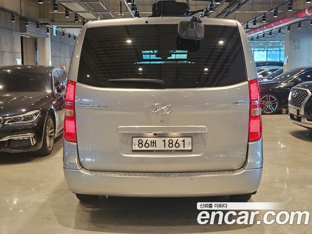 Hyundai Starex Новый Van 5-Seater Smart - фото 3