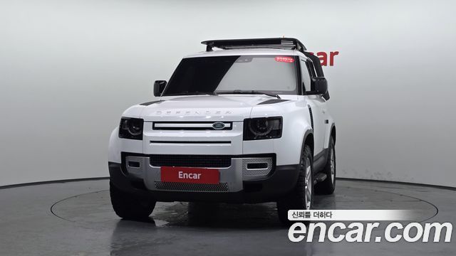Land Rover Defender L663 90 D250 SE - фото 1