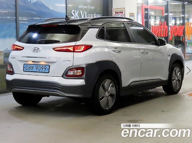 Hyundai Kona Premium - фото 3