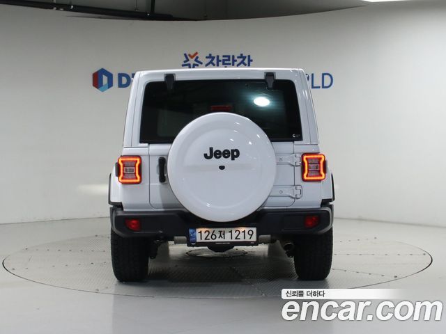 Jeep Wrangler JL 2.0 Rubicon Power Top 4Door - фото 3
