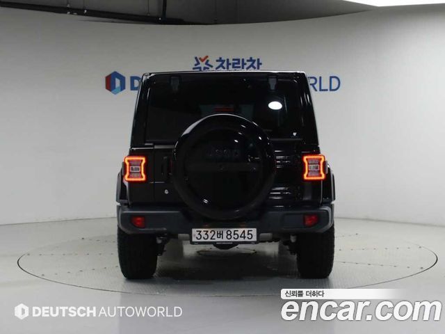 Jeep Wrangler JL 2.0 Overland 4Door - фото 3