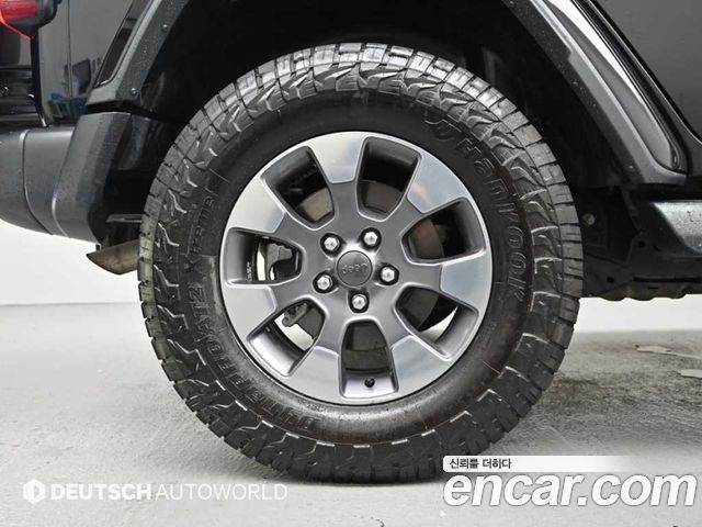 Jeep Wrangler JL 2.0 Overland 4Door - фото 4