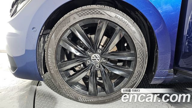 Volkswagen Arteon 2.0 TDI Prestige - фото 4