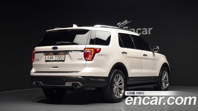 Ford Explorer 3.5 Limited 4WD 5th - фото 1